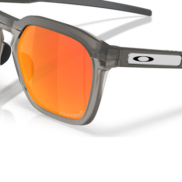 Oakley Occhiali da Sole OO9555 955506 HSTN SQ 2.0 Grigio Fumo Opaco Prizm Ruby Unisex Polarizzati 5