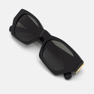 RetroSuperFuture Okulary Przeciwsłoneczne Amata Black B3L Nero/Nero Unisex 4