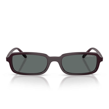 Vogue Occhiali da Sole VO5666S 242681 Bordeaux/Grigio Scuro Donna Polarizzati