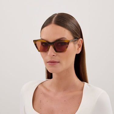 Alexander McQueen Occhiali da Sole AM0536S 006 Marrone Chiaro Marrone Donna 4