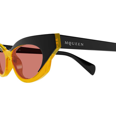 Alexander McQueen Occhiali da Sole AM0544S 005 Nero/Rosso Donna 3