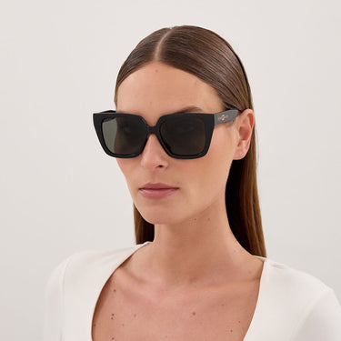 Gucci Occhiali da Sole GG2102S 001 Nero Grigio Donna  4