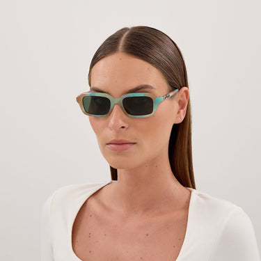 Gucci Occhiali da Sole GG2152S 005 Verde Verde Donna 5
