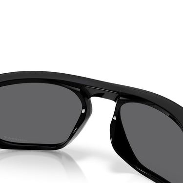 Oakley Occhiali da Sole OO9537 953708 Cage Jacket Nero Lucido Prizm Black Unisex Polarizzati  7