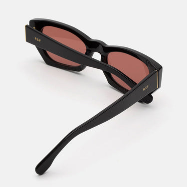 RetroSuperFuture Okulary Przeciwsłoneczne Amata Fantome BW5 Nero Rosso Unisex 2