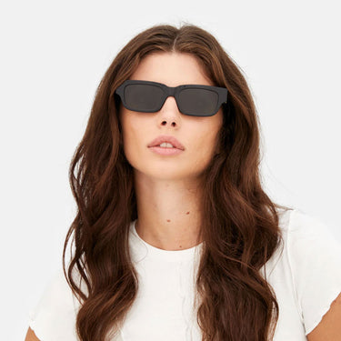 RetroSuperFuture Okulary Przeciwsłoneczne Roma Black WCH Nero/Nero Unisex 1