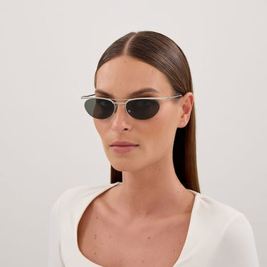 Saint Laurent Occhiali da Sole SL 862 002 Argento Grigio Unisex 4